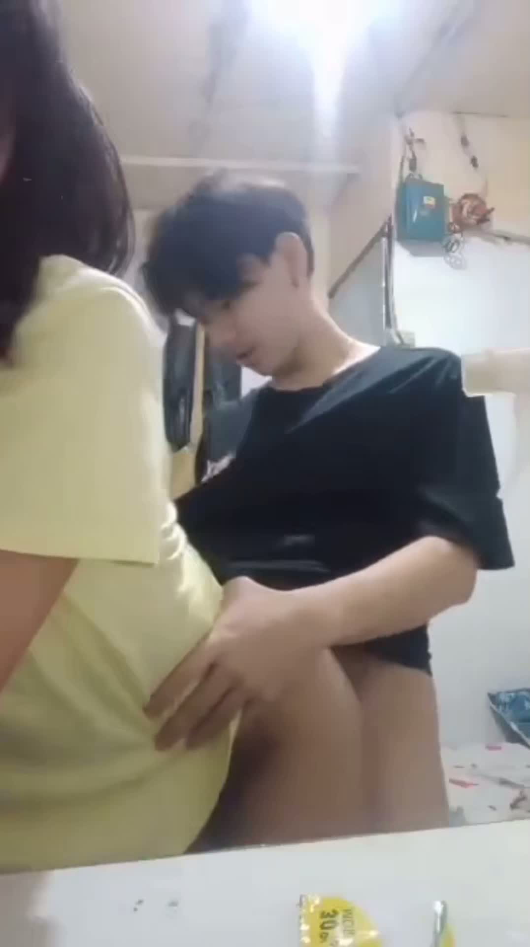 pag sila nasa kwarto na alams na