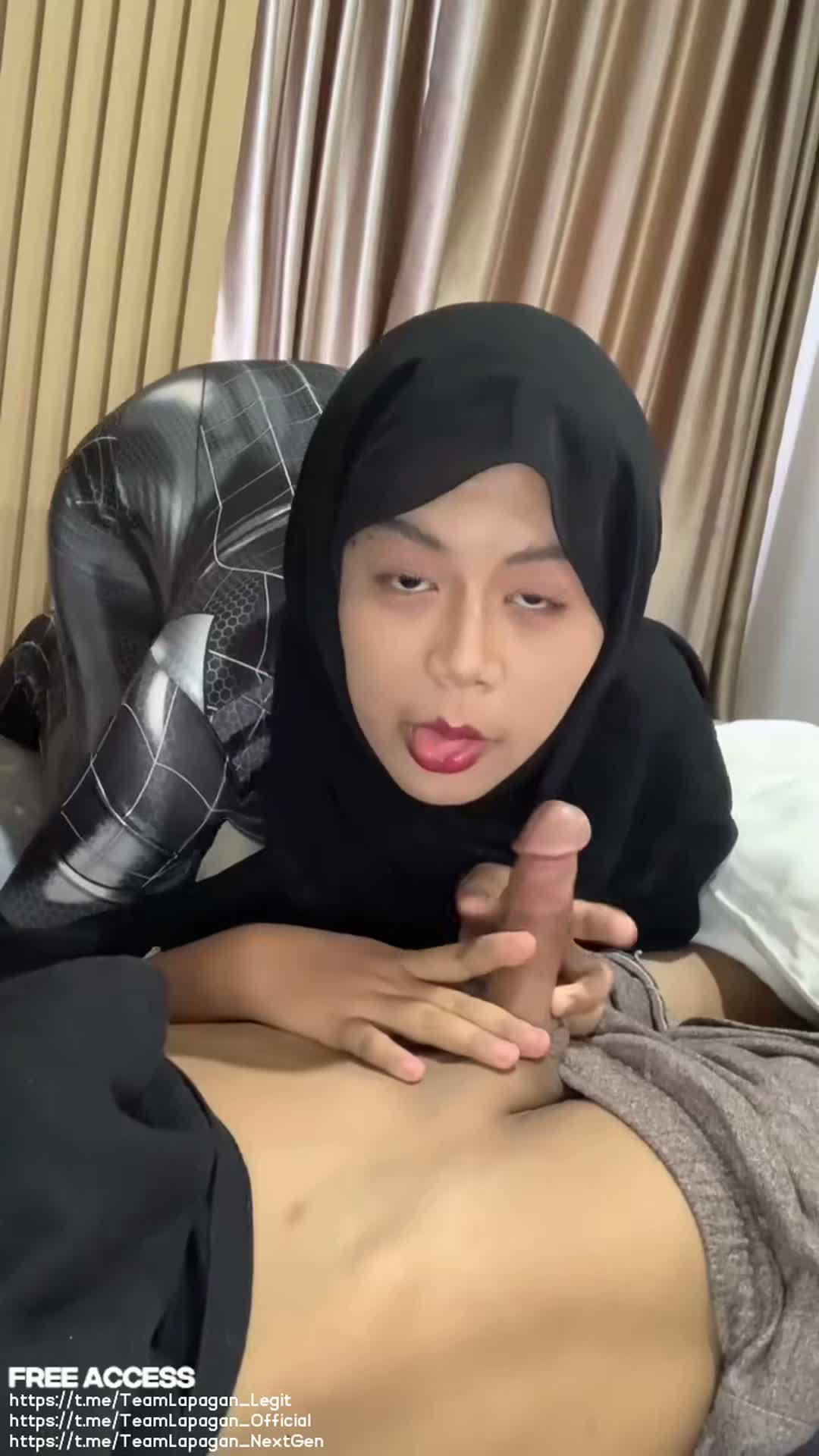 nag pa blow job sa naka hijab